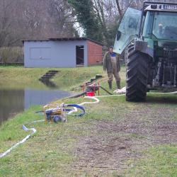 Opération de chaulage AAPPMA Seltz